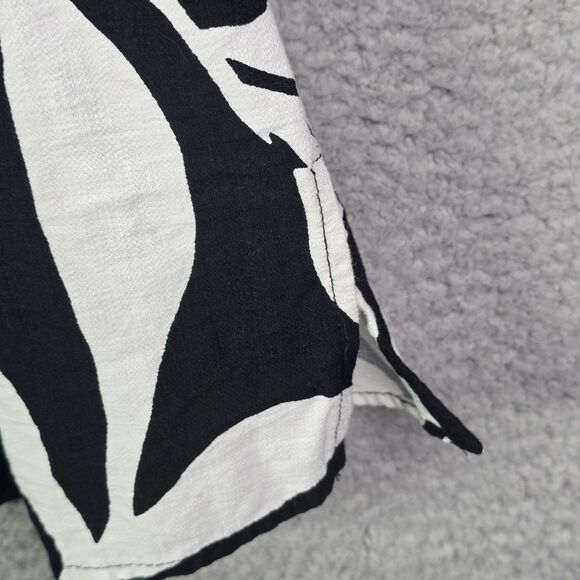 Vince Camuto Black White Abstract Print Tiered Sleeve Blouse Size 3X - Picture 6 of 13